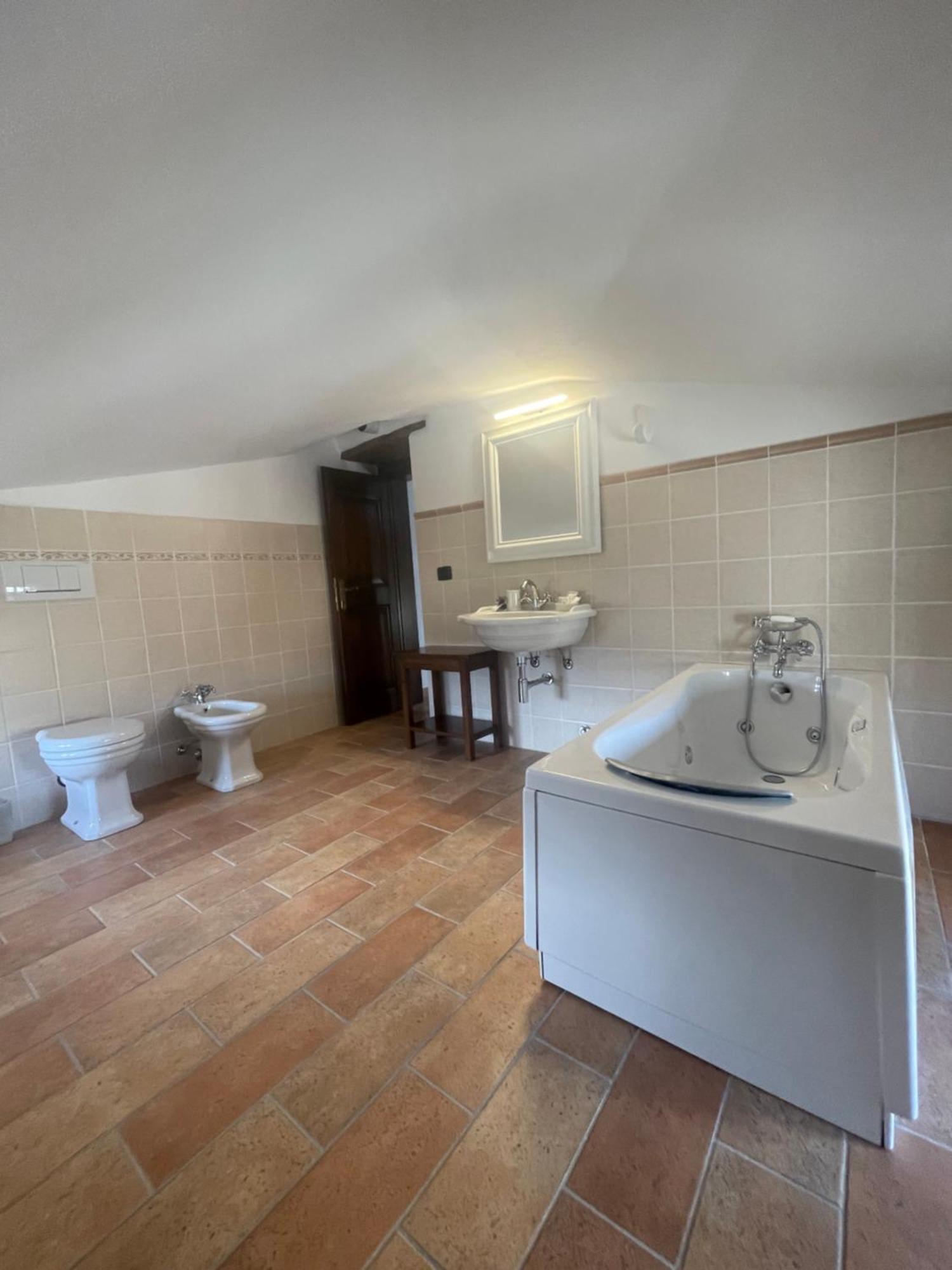 Locale Guest House Pietralunga  Dış mekan fotoğraf